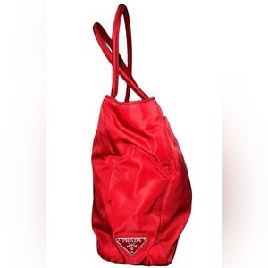 BIN046.12 Authentic Prada Italy Vintage Tessuto Red Nylon Shoulder Tote
